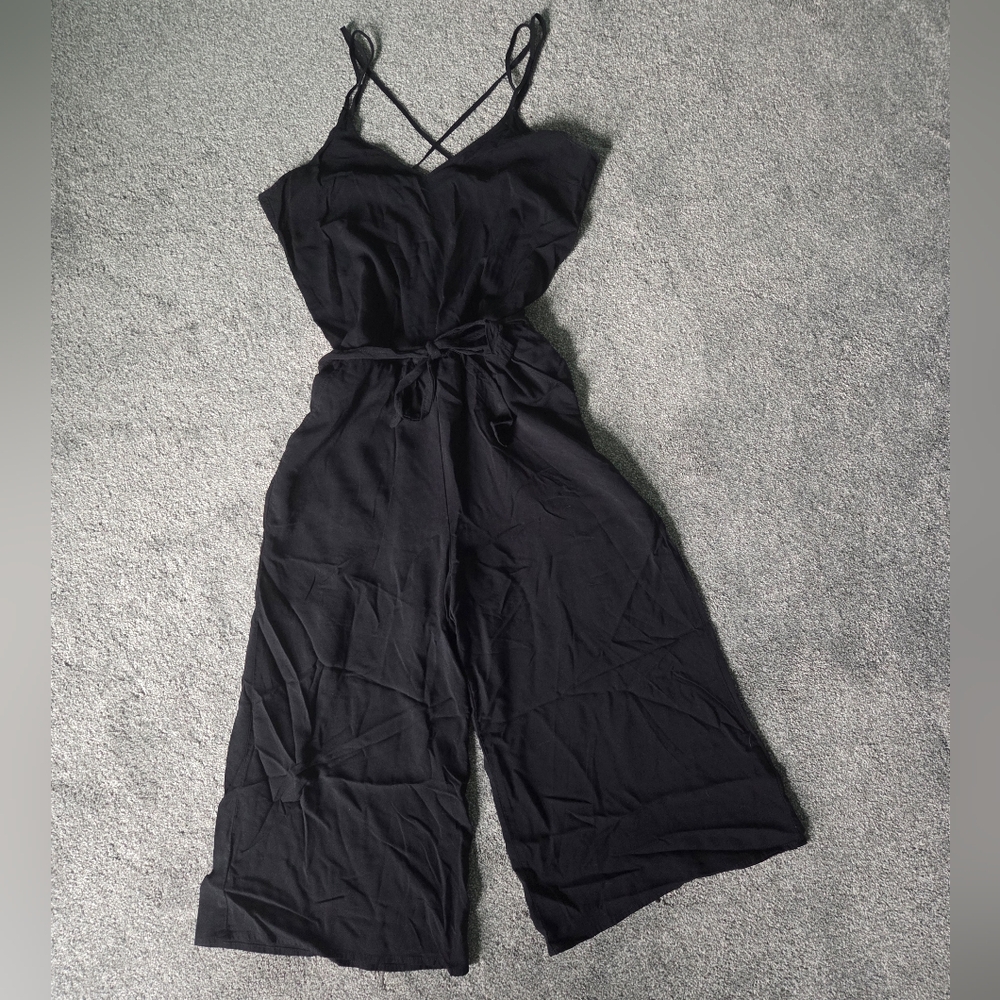 JustFab Black Crop Jumpsuit